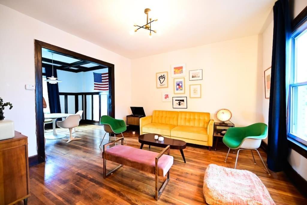 Luxe Mid-Century Styled Historic Townhouse #2 Villa Detroit Exteriör bild